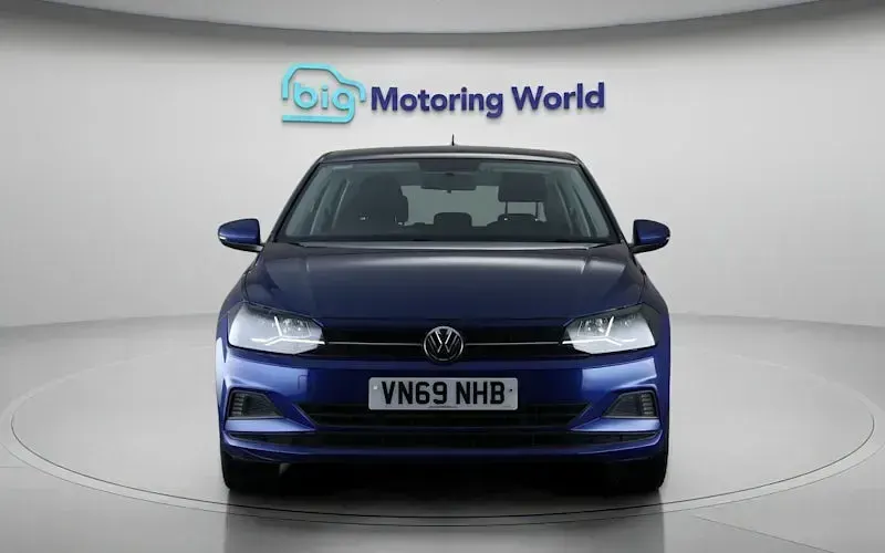 Usado VW Polo SE 95 HP (69 kW) 2019 Azul Citadino