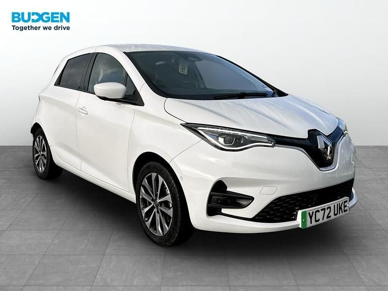 White Used 2022 Renault Zoe GT-Line Hatchback | £11,951 (Fair price) - Image 1/4