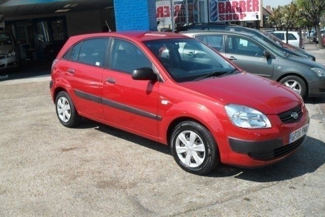 Used 2006 Kia Rio Hatchback | £2,490 (A bit pricey) - Image 1/4
