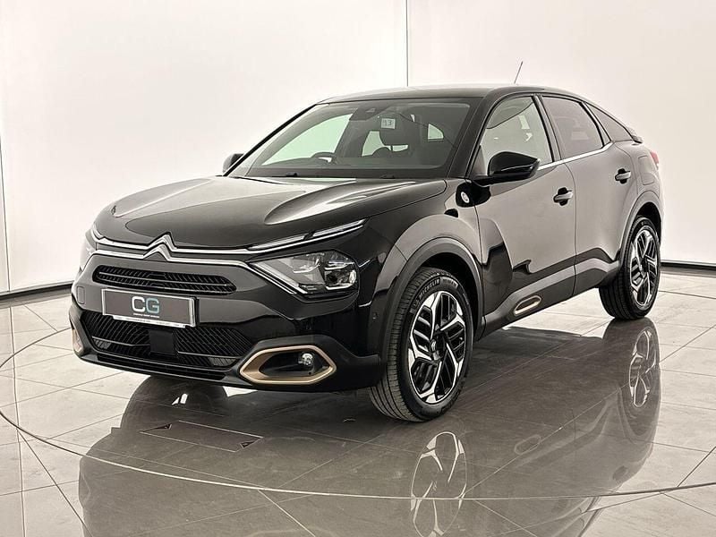 Used Citroën C4 PureTech 127 HP (93 kW) 2022 Black Hatchback