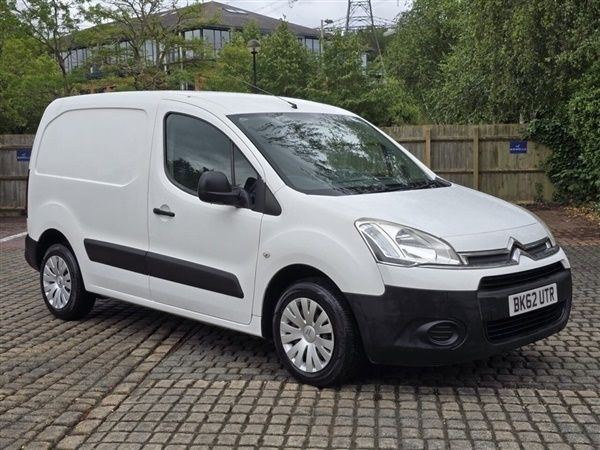 White Used 2012 Citroën Berlingo MPV | £2,999 (Fair price) - Image 1/1