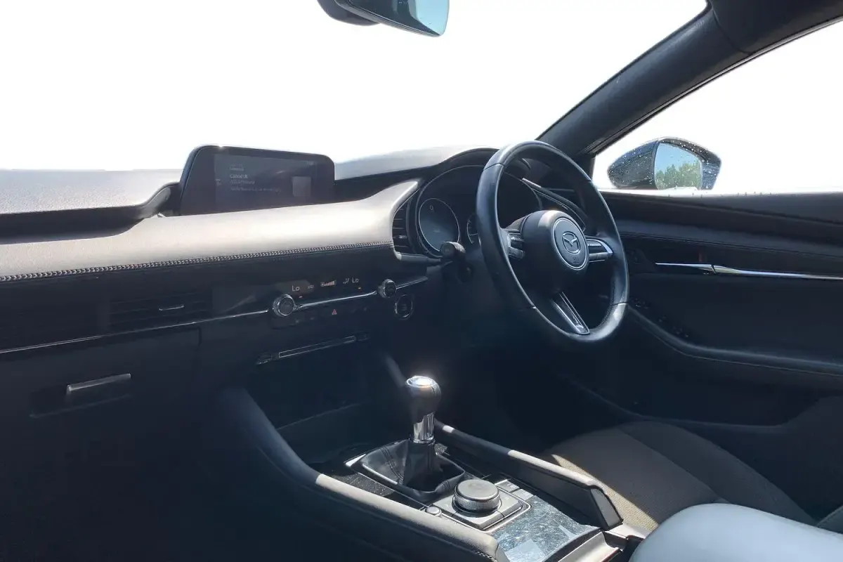 Used Mazda 3 Inclusive 122 HP (89 kW) 2020 Black Hatchback