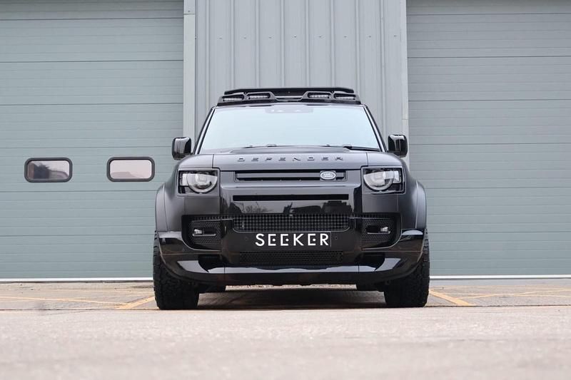 New Land Rover Defender HSE Dynamic 2025 Black SUV