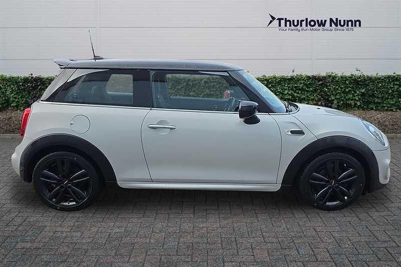 Used Mini Cooper Hatch 136 HP (100 kW) 2020 Silver Hatchback