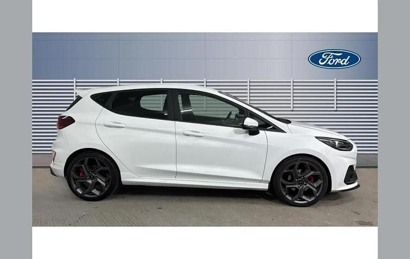 Used Ford Fiesta ST 200 HP (147 kW) 2023 White Hatchback