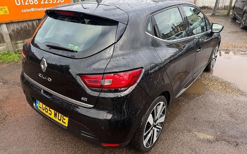 Used Renault Clio IV Dynamique 90 HP (66 kW) 2016 Hatchback