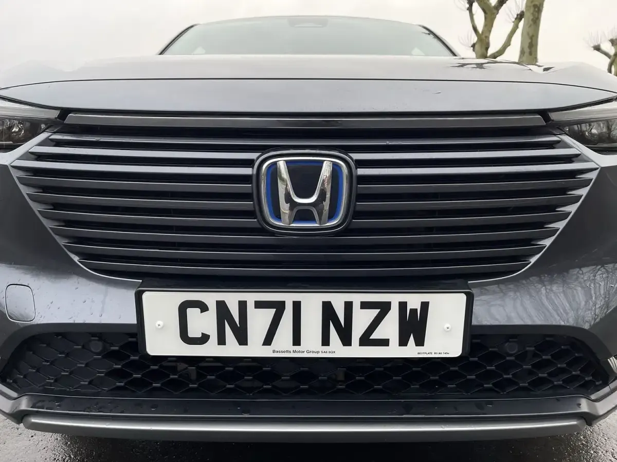 Second-hand Honda HR-V Elegance 152 CP (111 kW) 2022 Gri SUV
