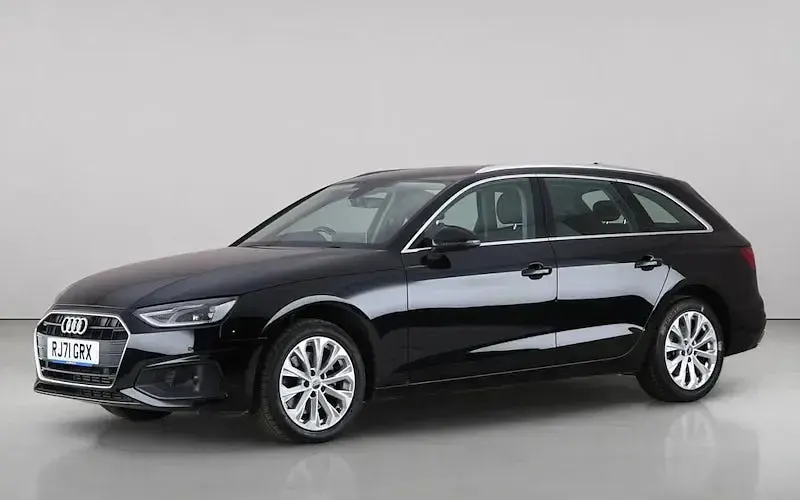 Used Audi A4 150 HP (110 kW) 2022 Black Estate