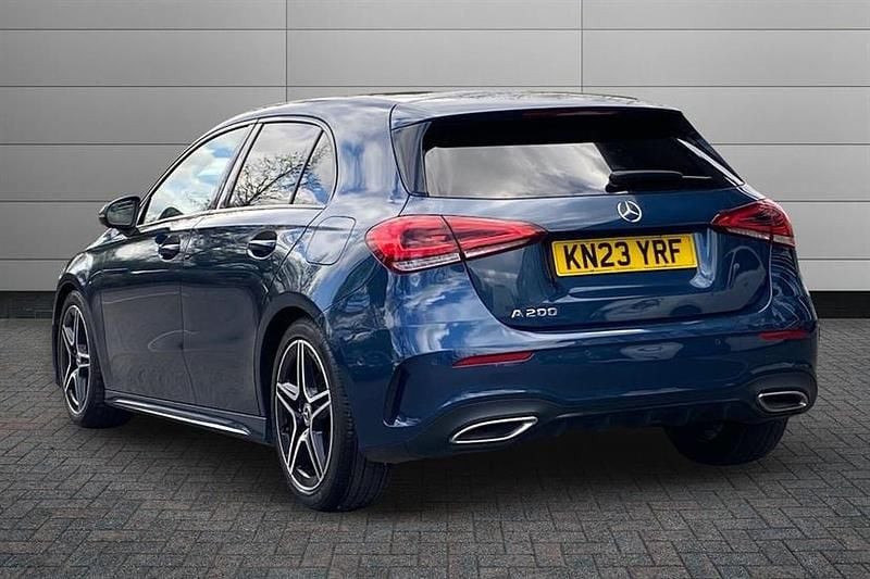 Used Mercedes A200 Executive 163 HP (119 kW) 2023 Blue Hatchback