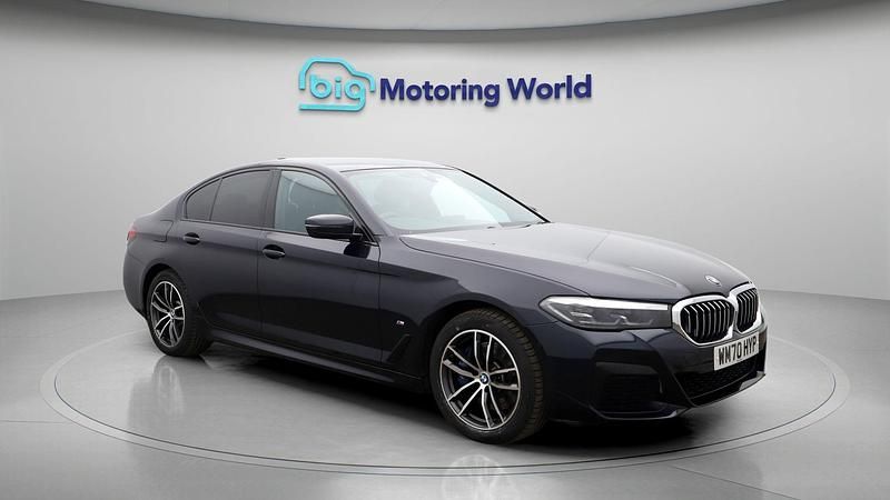 Used 2021 BMW 530e M Sport Sedan | £20,200 (Super price) - Image 1/4