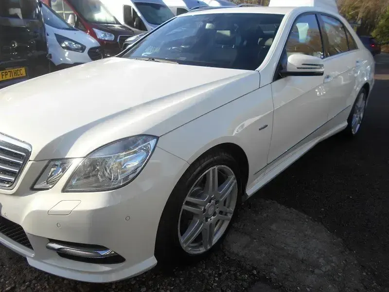 Usado Mercedes E200 Sport Edition 2011 Branco Sedan