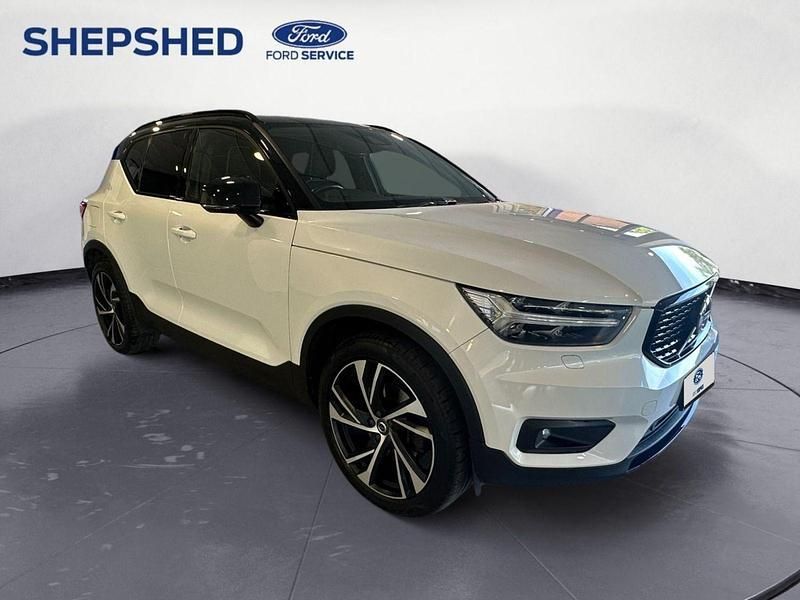 White Used 2020 Volvo XC40 R-Design Pro SUV | £24,494 (Fair price) - Image 1/4