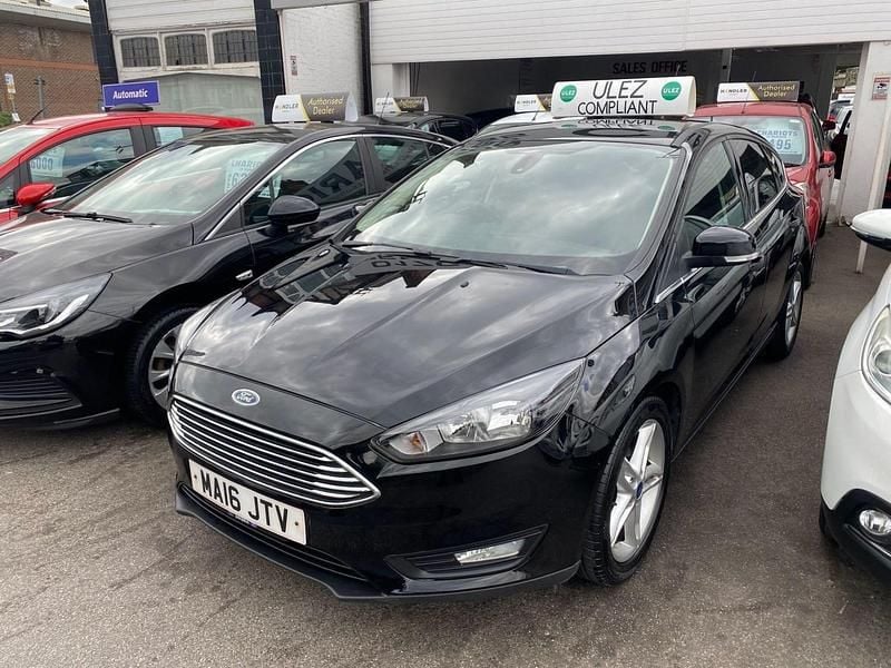 Black Used 2016 Ford Focus Zetec Hatchback | £5,250 (Good price) - Image 1/3