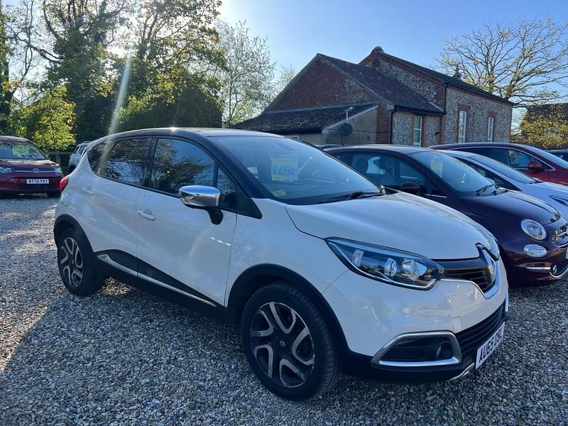 Second-hand Renault Captur Dynamique 120 CP (88 kW) 2015 Bej SUV