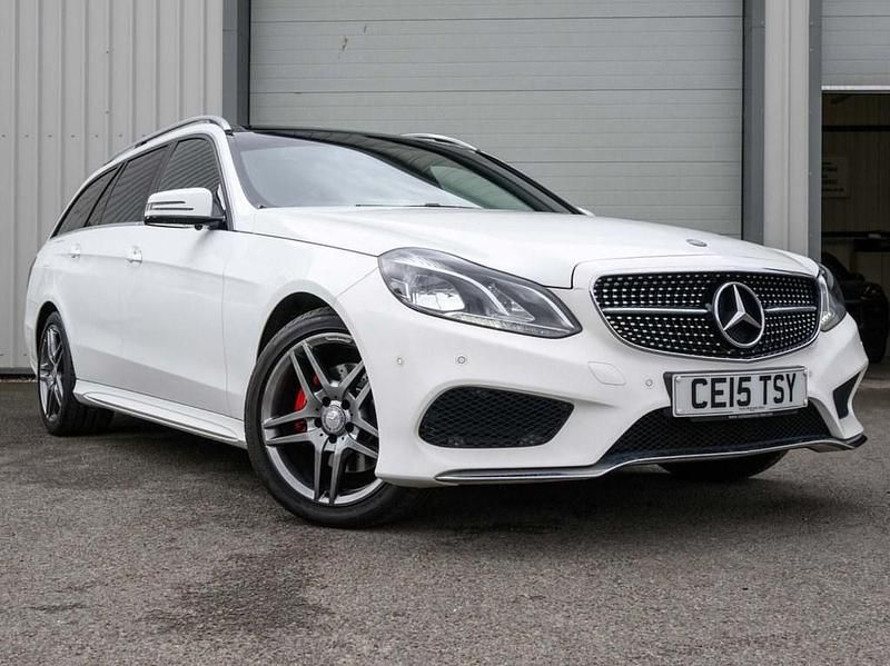White Used 2015 Mercedes E220 AMG Line Premium Estate | £11,990 (Fair price) - Image 1/4