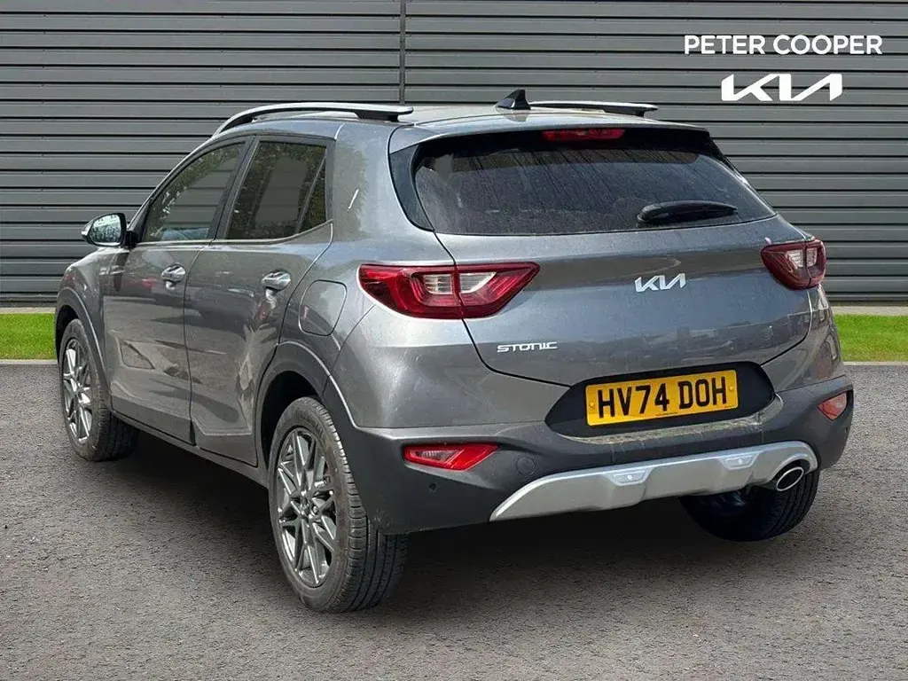 Used Kia Stonic 100 HP (73 kW) 2024 Grey SUV