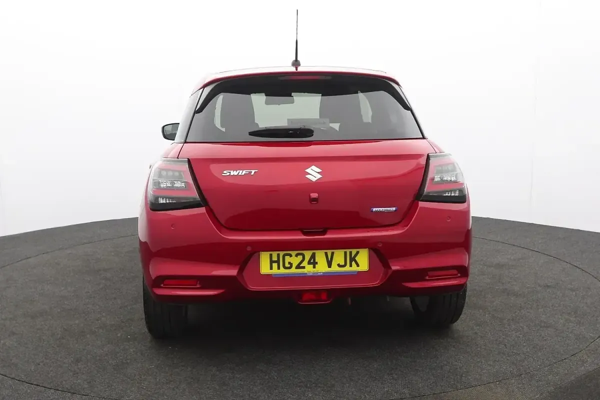 Used Suzuki Swift 82 HP (60 kW) 2024 Red Hatchback