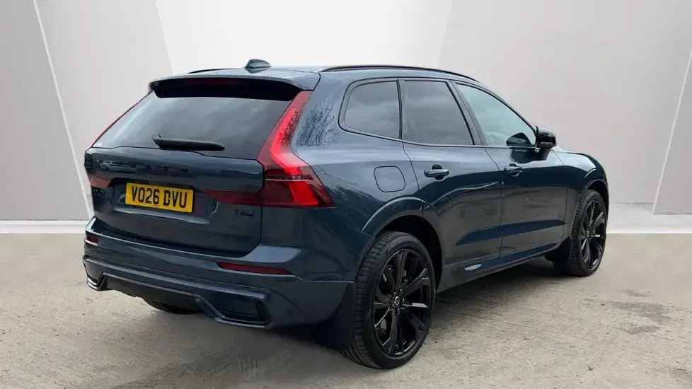 Used Volvo XC60 Plus 345 HP (253 kW) 2026 Blue SUV