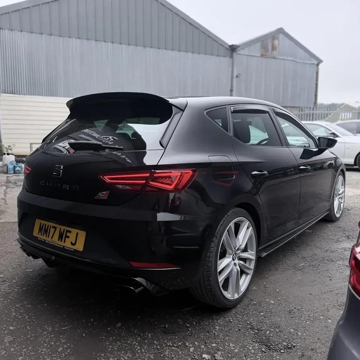 Used Seat Leon CUPRA 2017 Black Hatchback