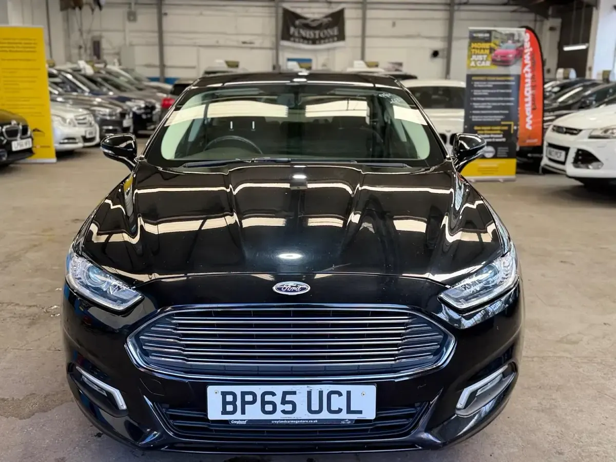 Used Ford Mondeo Zetec 2016 Black Hatchback