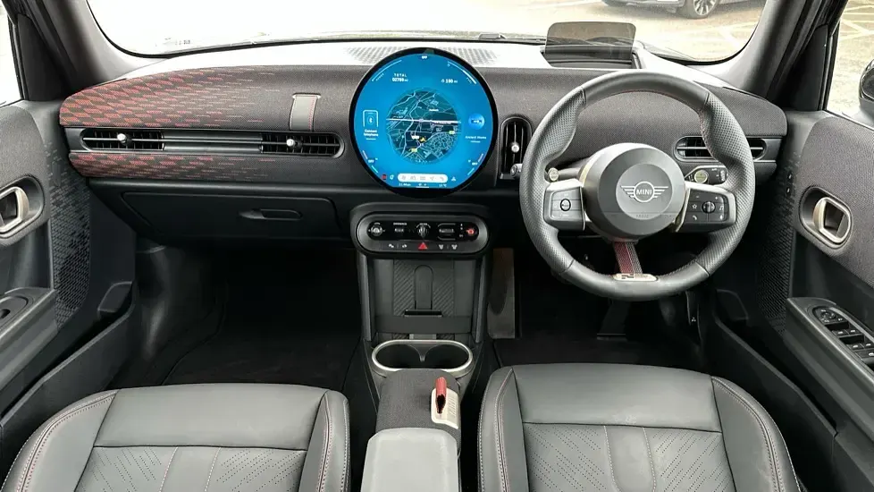 Usado Mini Cooper S Hatch 201 CV (147 kW) 2025 Negro Utilitario
