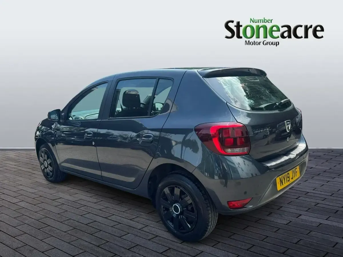 Used Dacia Sandero Comfort 90 HP (66 kW) 2019 Grey Hatchback
