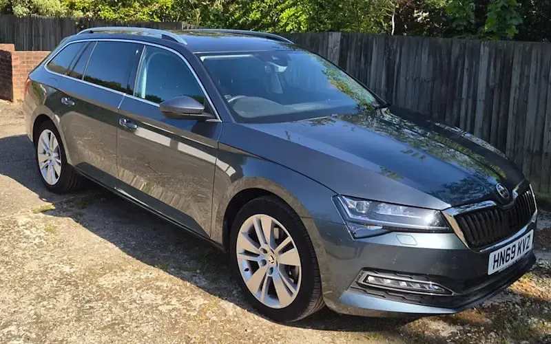 Usado Skoda Superb SE L 190 HP (139 kW) 2023 Carrinha