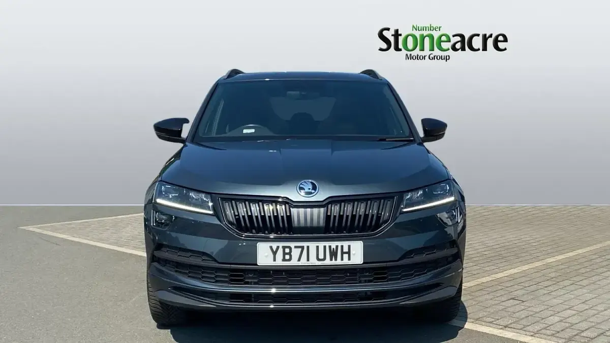 Used Skoda Karoq SportLine 150 HP (110 kW) 2022 Grey SUV