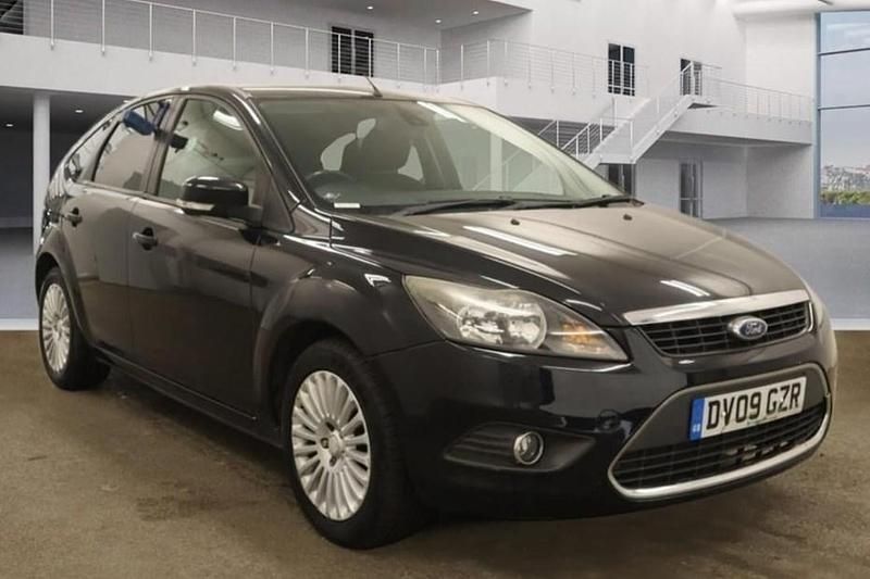 Black Used 2009 Ford Focus Titanium Hatchback | £1,495 (Fair price) - Image 1/1