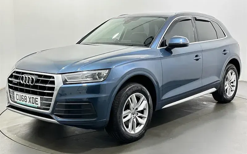 Used Audi Q5 190 HP (139 kW) 2018 Blue SUV