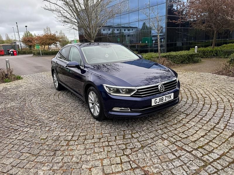 Used VW Passat Business 150 HP (110 kW) 2018 Blue Sedan
