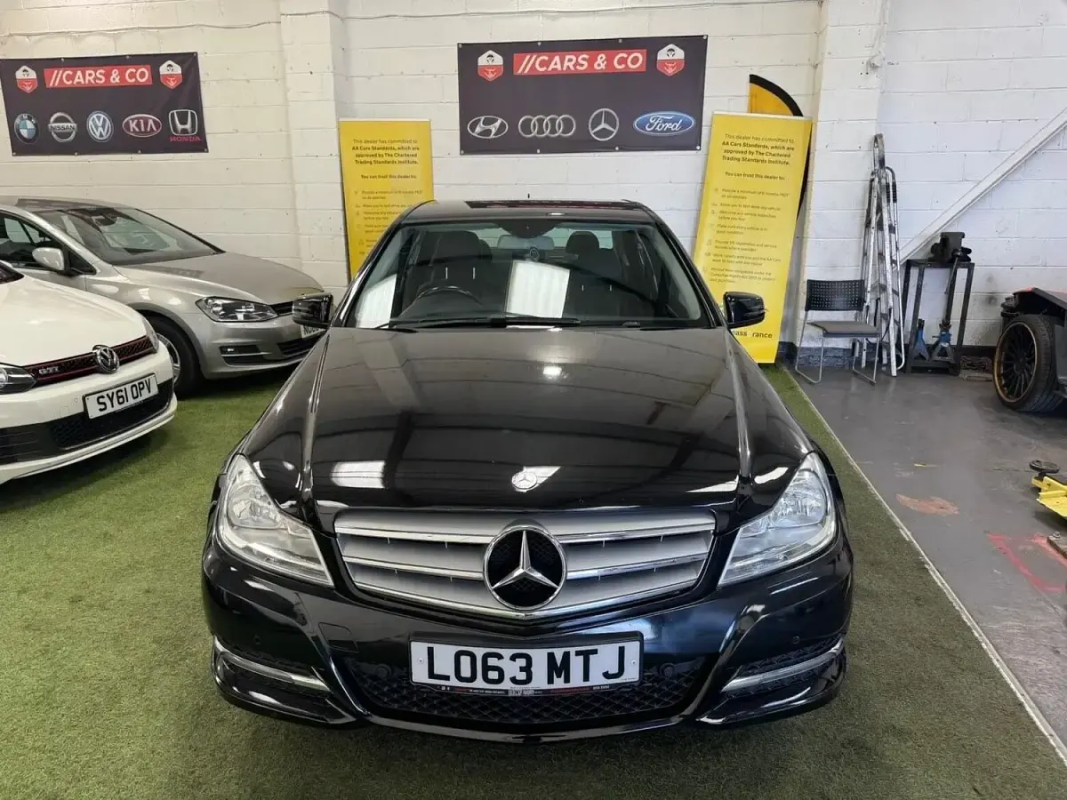 Used Mercedes C220 Executive 2013 Black Sedan