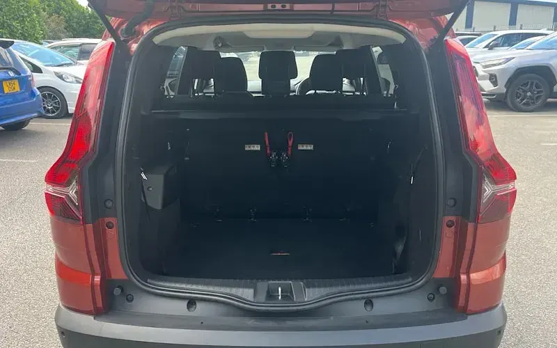 Used Dacia Jogger Extreme 110 HP (80 kW) 2023 MPV