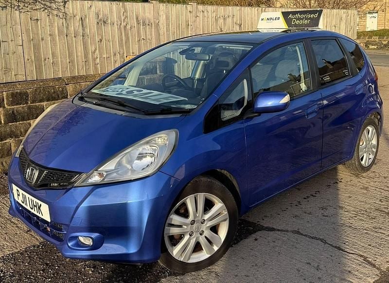 Blue Used 2011 Honda Jazz EX Hatchback | £2,795 (Fair price) - Image 1/4