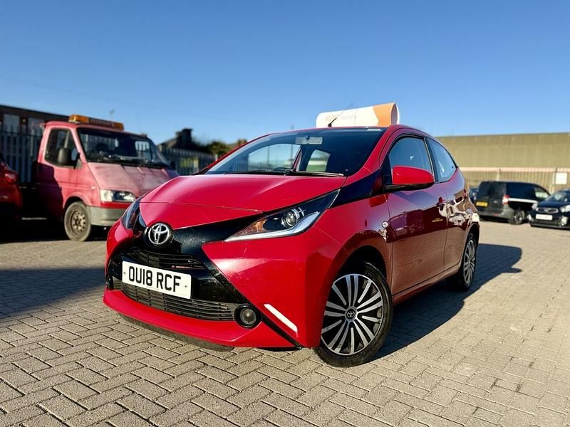 Used Toyota Aygo X-play 2018 Red Hatchback