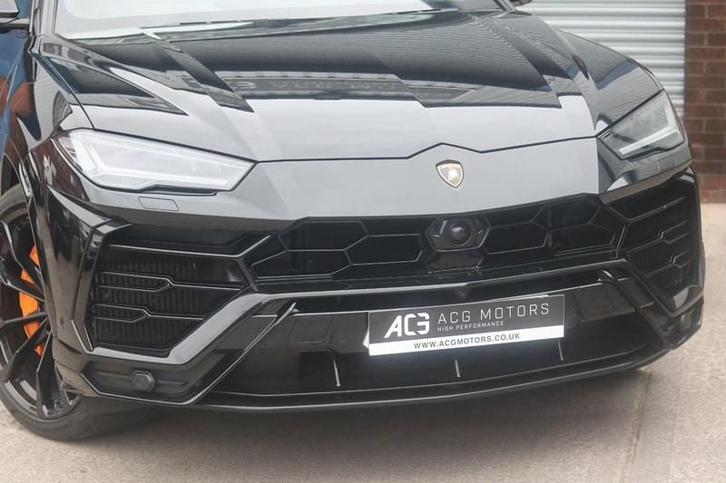 Used Lamborghini Urus 650 HP (478 kW) 2022 Black SUV