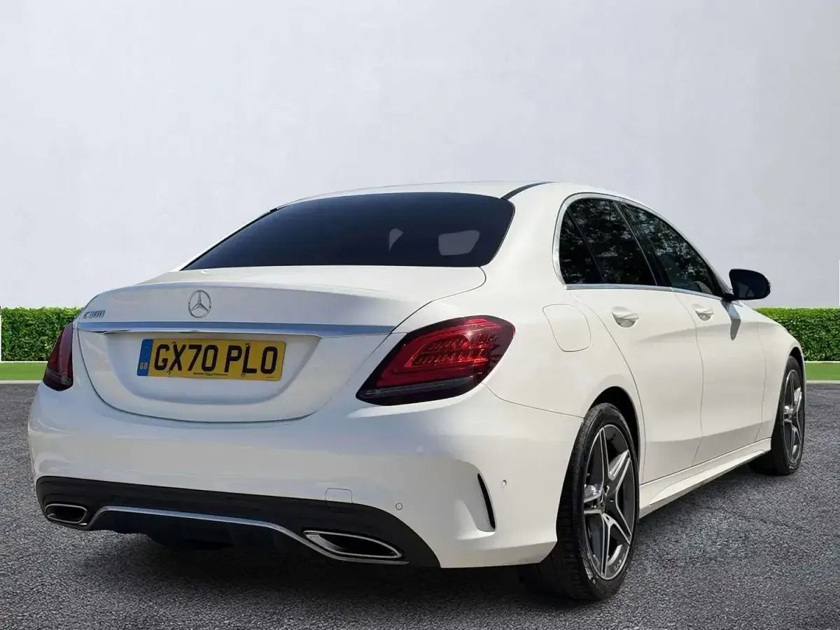 Used Mercedes C300 AMG line 258 HP (189 kW) 2020 White