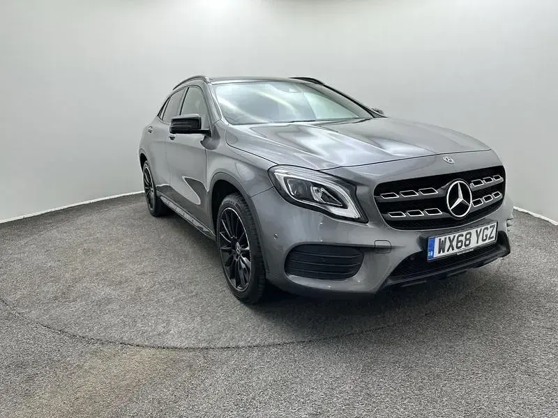 Used Mercedes GLA250 AMG Line Premium Plus 211 HP (155 kW) 2018 Mountain grey metallic SUV