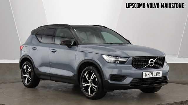 Used 2022 Volvo XC40 R-Design SUV | £21,490 (Fair price) - Image 1/4