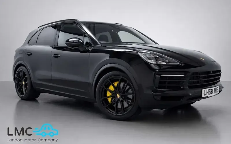 Used Porsche Cayenne 441 HP (324 kW) 2018 SUV