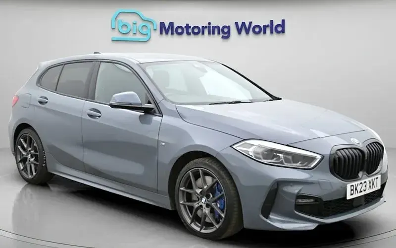Usado BMW 118 M Sport 150 HP (110 kW) 2022 Citadino