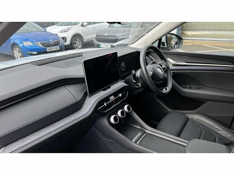 Used Skoda Kodiaq SE L 150 HP (110 kW) 2024 Moon white metallic SUV