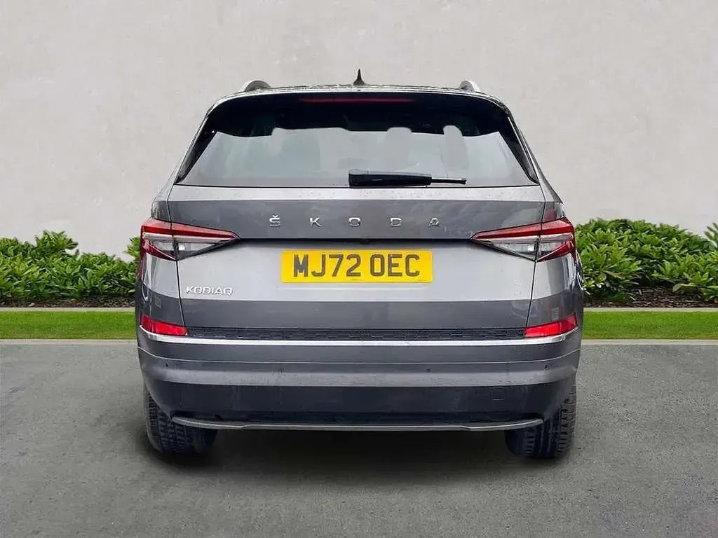 Used Skoda Kodiaq SE Drive 147 HP (108 kW) 2022 Grey SUV