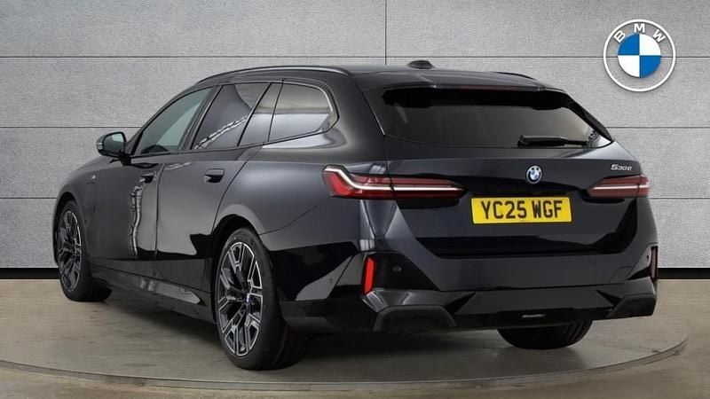Used BMW 530e M Sport 295 HP (216 kW) 2025 Black Estate