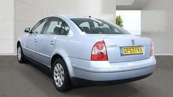 Used VW Passat SE 170 HP (125 kW) 2004 Blue Sedan