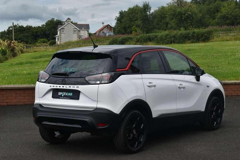 Used Vauxhall Crossland S 108 HP (79 kW) 2023 White SUV