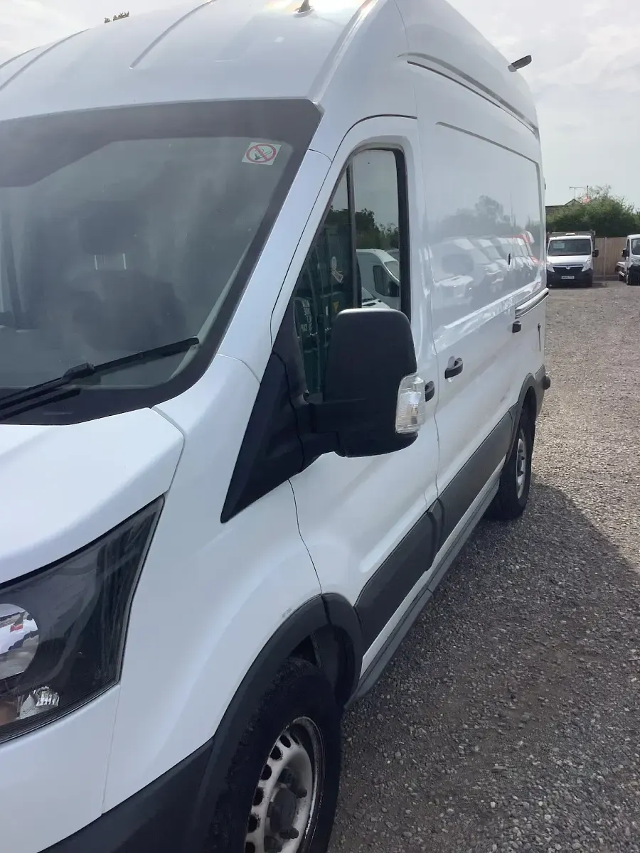 Used Ford Transit 130 HP (95 kW) 2019 White Van