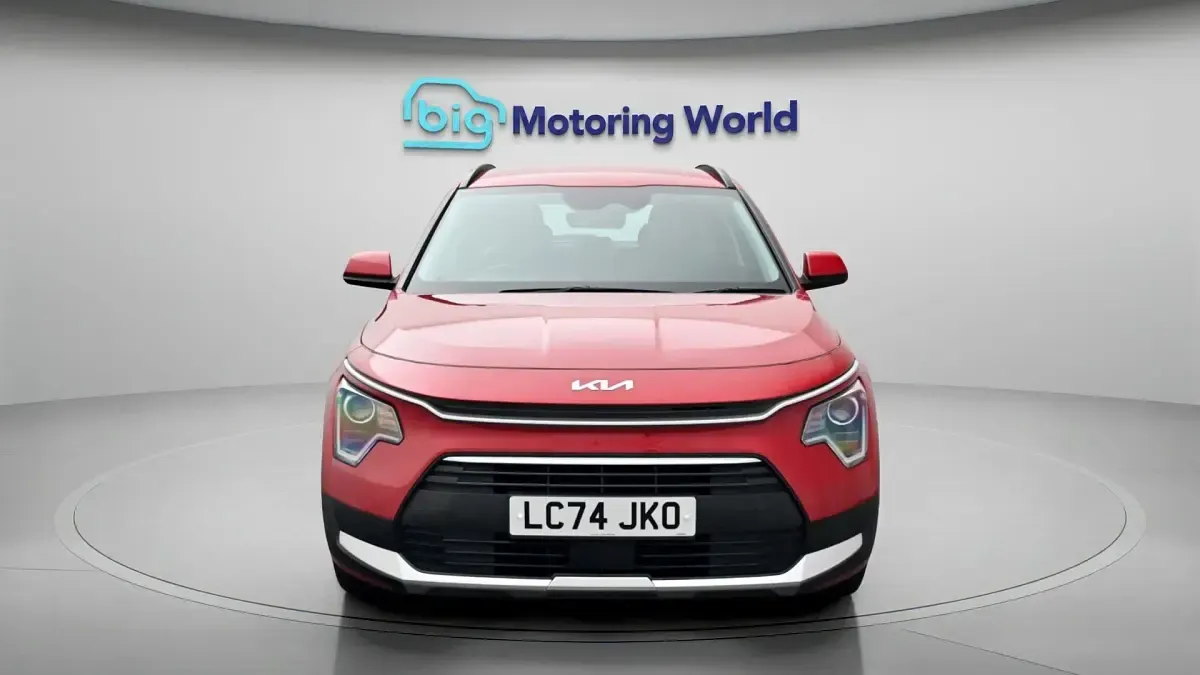 Used Kia Niro 170 HP (125 kW) 2024 Red SUV