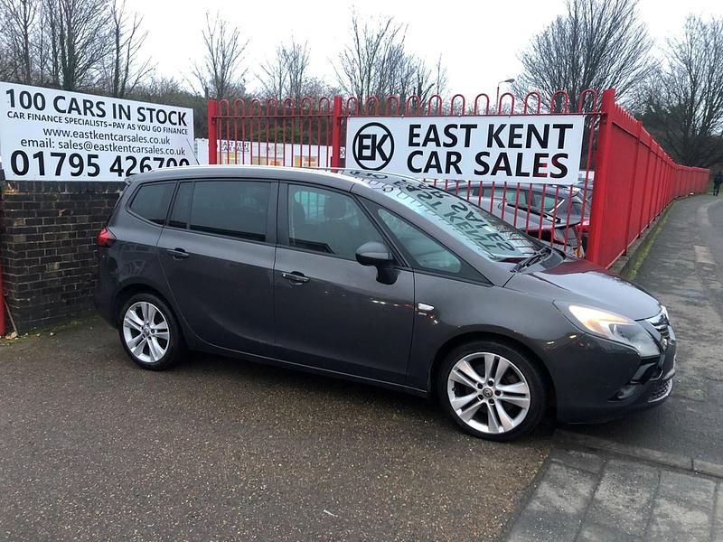 Used Vauxhall Zafira SRi 170 HP (125 kW) 2013 Grey MPV