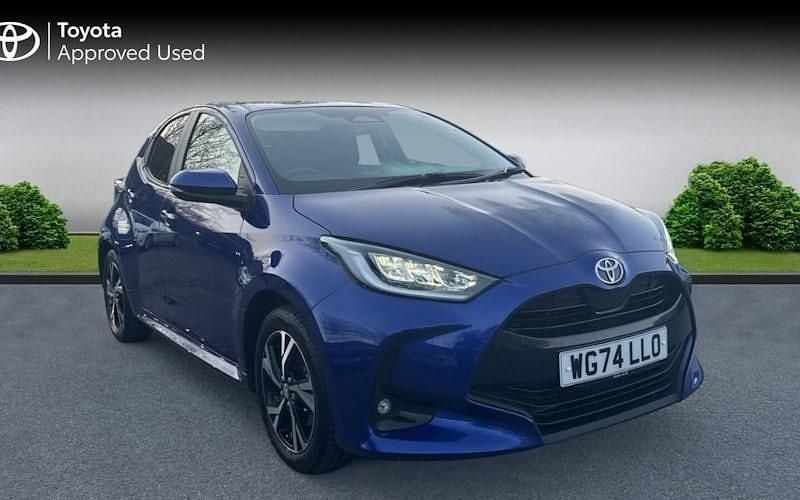 Used Toyota Yaris Hybrid Design 116 HP (85 kW) 2026 Hatchback
